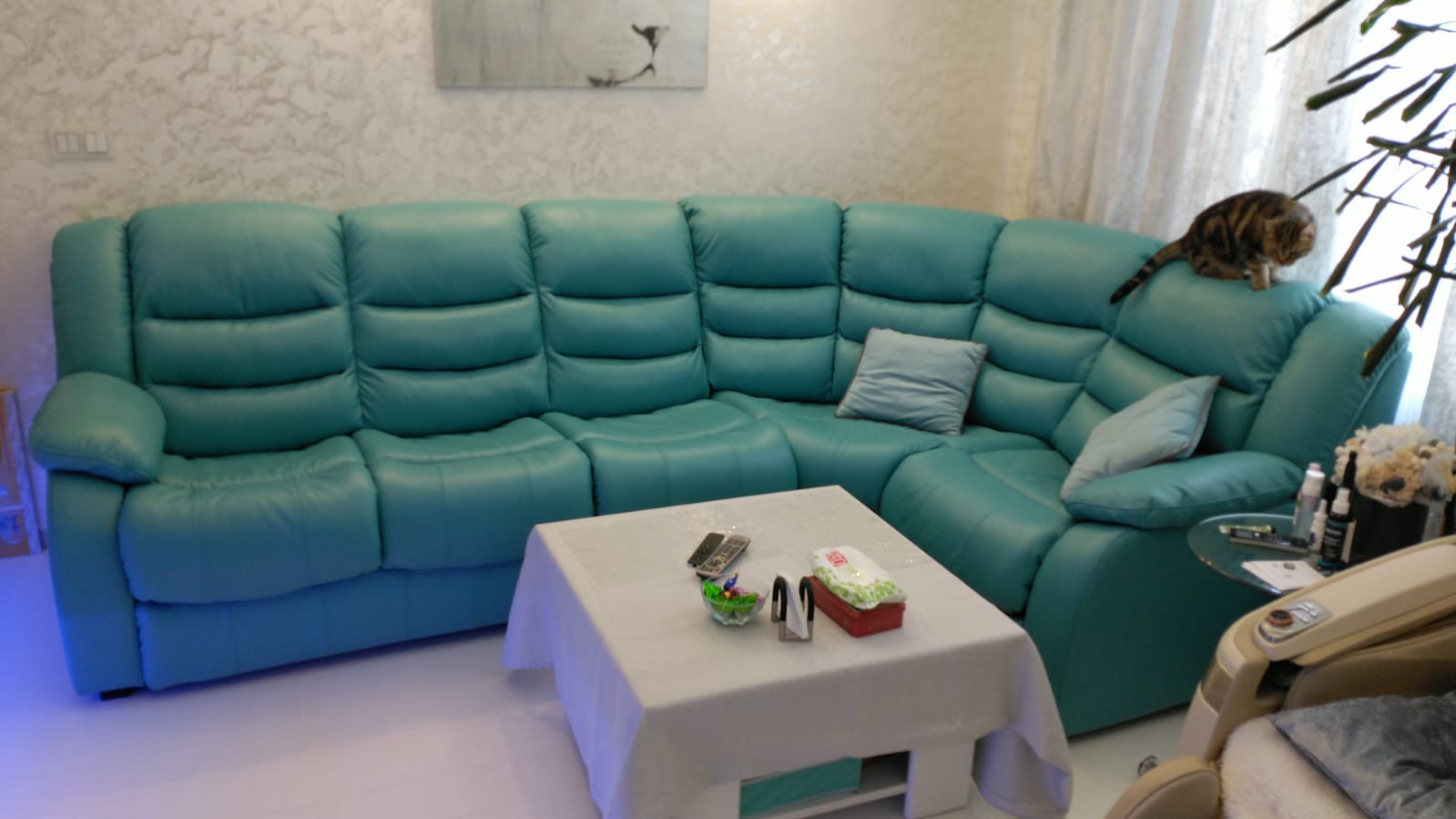 Перетяжка дивана на дому. Еманжелинск