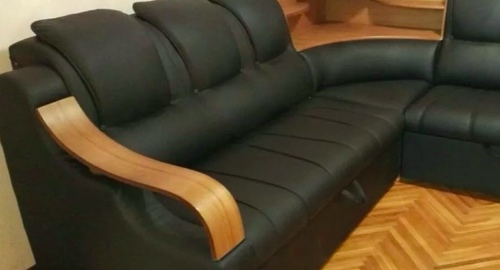 Перетяжка кожаного дивана. Еманжелинск
